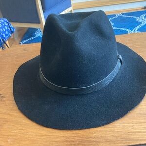 Vintage Hopkins Fifth Avenue Hat